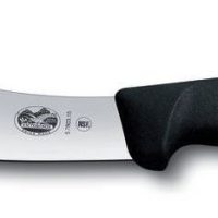 VICTORINOX Skinning Knife Beef 15 CM 5.7803.15